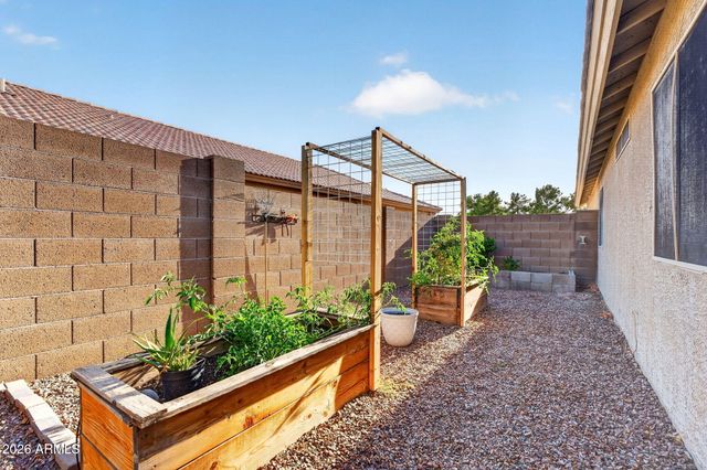 1529 S DOVE Street, Gilbert, AZ 85233