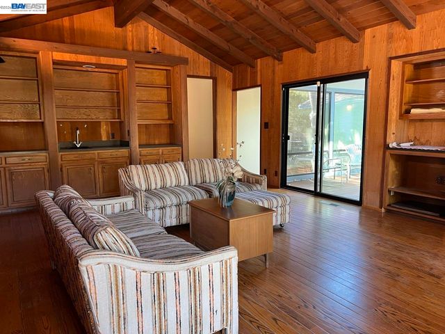 274 Orchard Rd, Orinda, CA 94563
