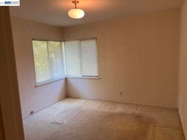 274 Orchard Rd, Orinda, CA 94563