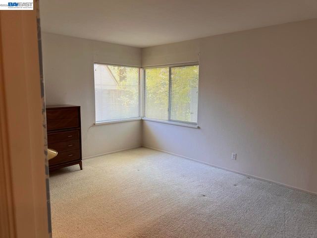 274 Orchard Rd, Orinda, CA 94563