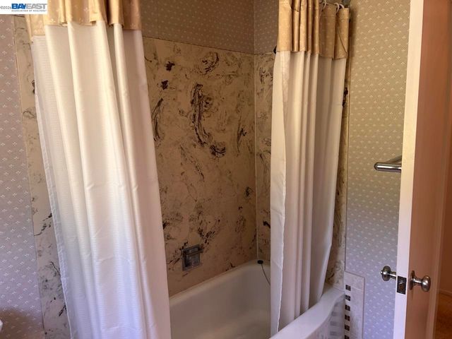 274 Orchard Rd, Orinda, CA 94563