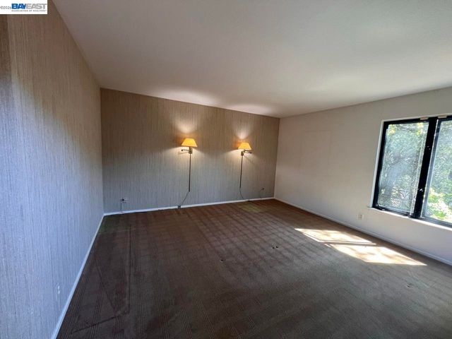 274 Orchard Rd, Orinda, CA 94563