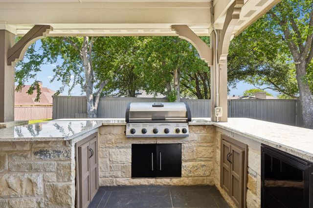 3406 Valley View Lane, Garland, TX 75043