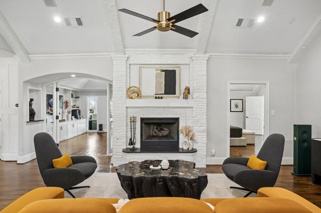 3406 Valley View Lane, Garland, TX 75043