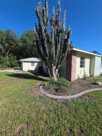9091 N GOLFVIEW DRIVE, Citrus Springs, FL 34434