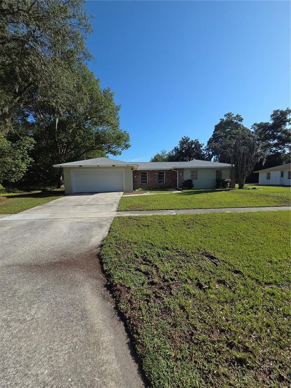 9091 N GOLFVIEW DRIVE, Citrus Springs, FL 34434