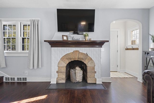 903 ALLOUEZ PLACE, Green Bay, WI 54301