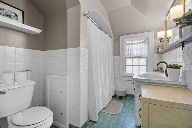 903 ALLOUEZ PLACE, Green Bay, WI 54301