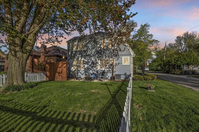 903 ALLOUEZ PLACE, Green Bay, WI 54301