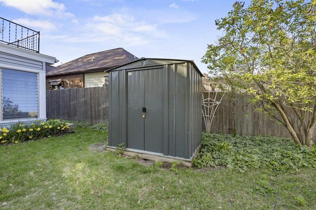903 ALLOUEZ PLACE, Green Bay, WI 54301