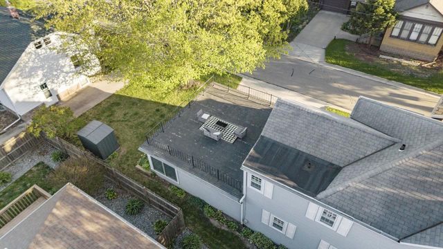 903 ALLOUEZ PLACE, Green Bay, WI 54301