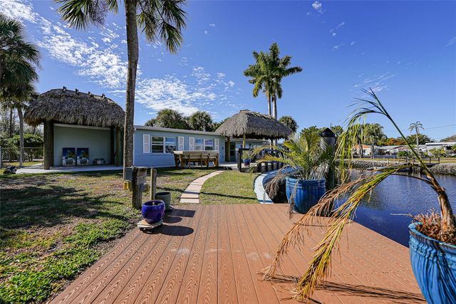 8416 RIVERSIDE DRIVE, Punta Gorda, FL 33982