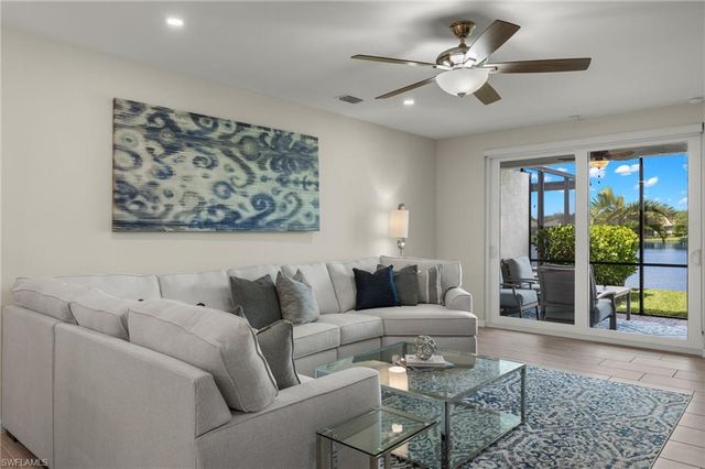 14680 Edgewater CIR, Naples, FL 34114