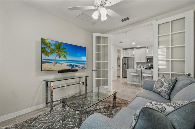 14680 Edgewater CIR, Naples, FL 34114