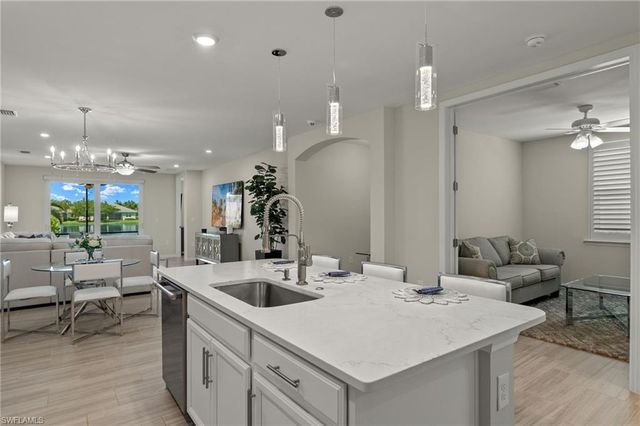 14680 Edgewater CIR, Naples, FL 34114