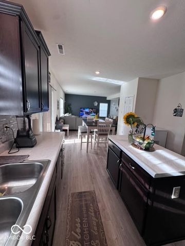 17706 Arryne E, Noblesville, IN 46062
