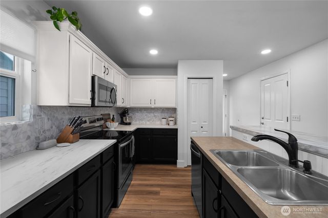 5805 SE Pennsylvania St, Lacey, WA 98513