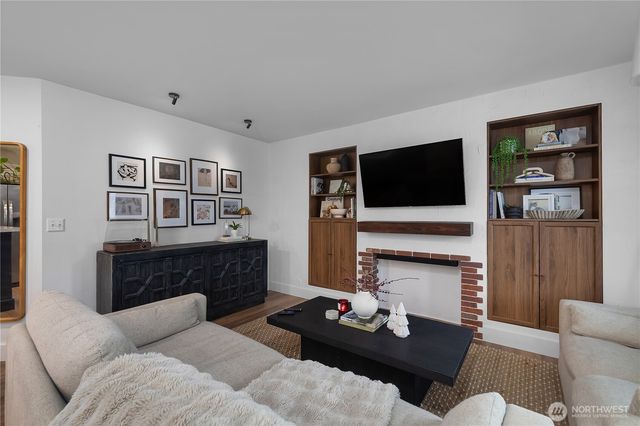 5805 SE Pennsylvania St, Lacey, WA 98513