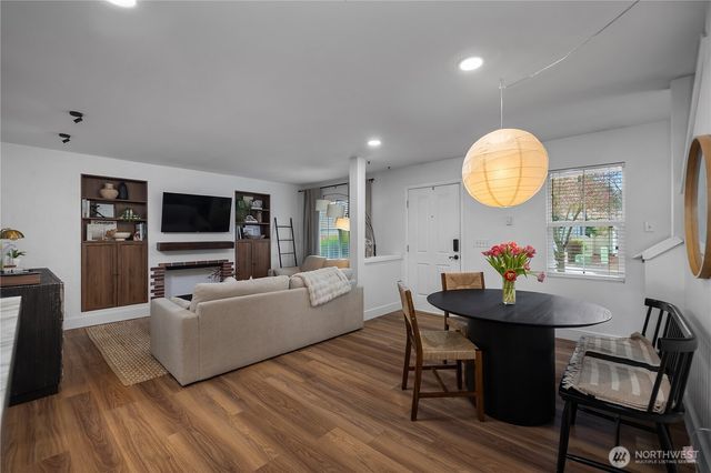 5805 SE Pennsylvania St, Lacey, WA 98513