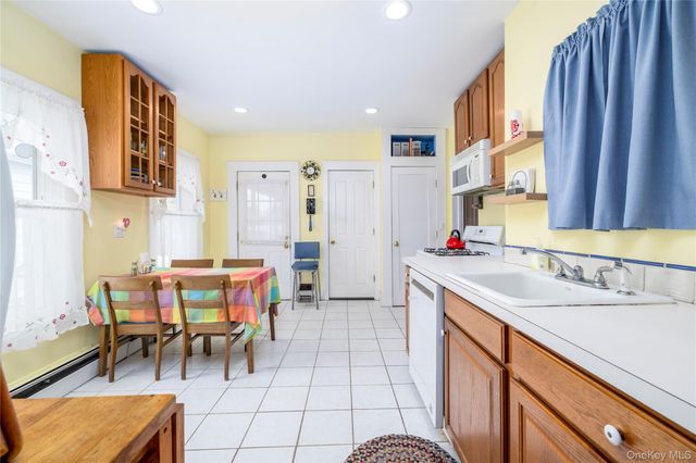 23 Plainfield Avenue, East Rockaway, NY 11518