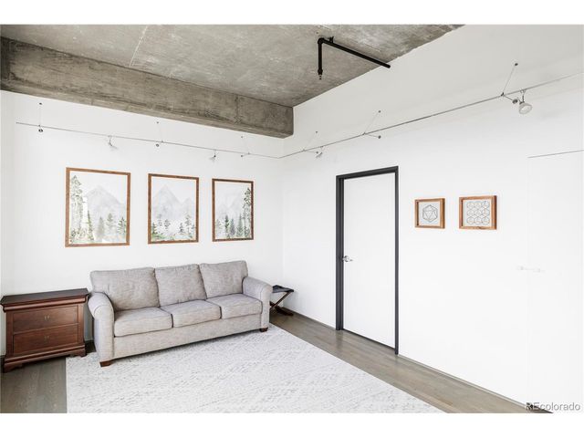 2000 Little Raven St 403, Denver, CO 80202