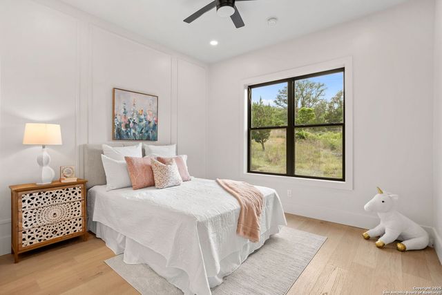 10703 Kendall Canyon, San Antonio, TX 78255