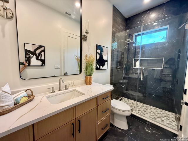 10703 Kendall Canyon, San Antonio, TX 78255