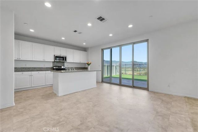29109 Sunforest, Lake Elsinore, CA 92530