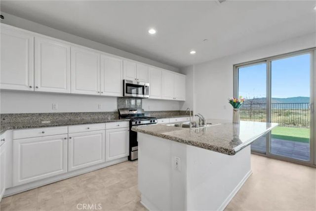 29109 Sunforest, Lake Elsinore, CA 92530