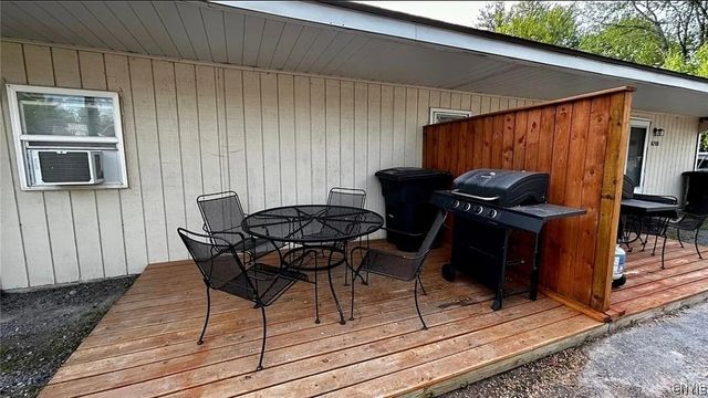 6788 North Lakeshore Road, Verona, NY 13478