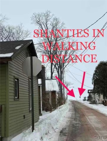 6788 North Lakeshore Road, Verona, NY 13478