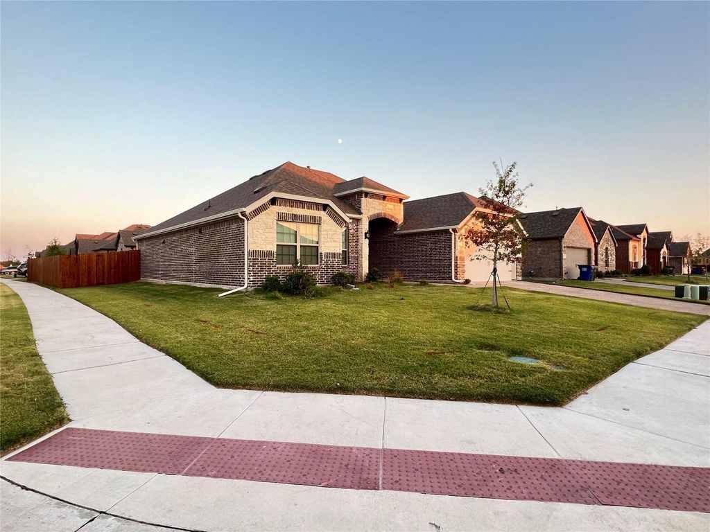 4008 Whitetail Lane, Melissa, TX 75454