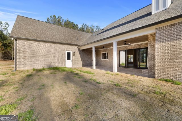 172 Iroquois Court, Covington, GA 30014