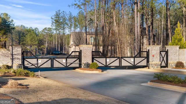 172 Iroquois Court, Covington, GA 30014