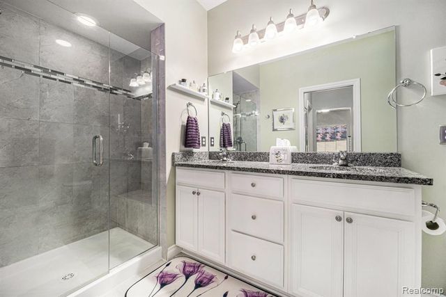 237 Victoria Drive, Dexter, MI 48130