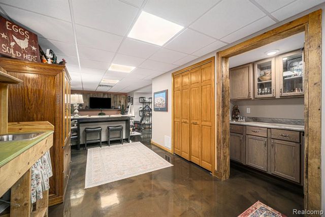 237 Victoria Drive, Dexter, MI 48130