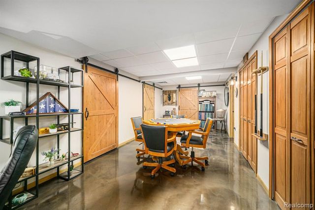 237 Victoria Drive, Dexter, MI 48130