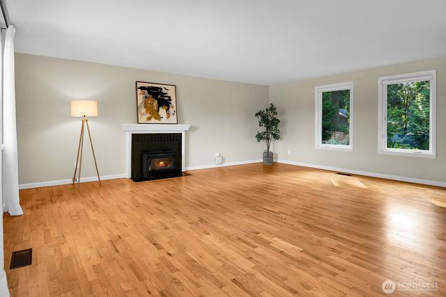 6116 123rd Avenue NE, Kirkland, WA 98033