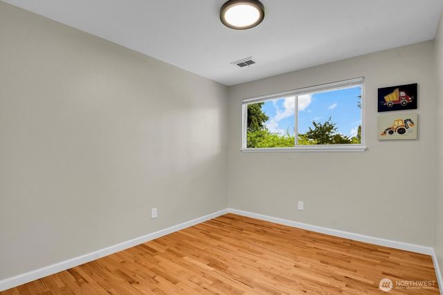 6116 123rd Avenue NE, Kirkland, WA 98033