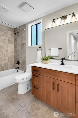 6116 123rd Avenue NE, Kirkland, WA 98033