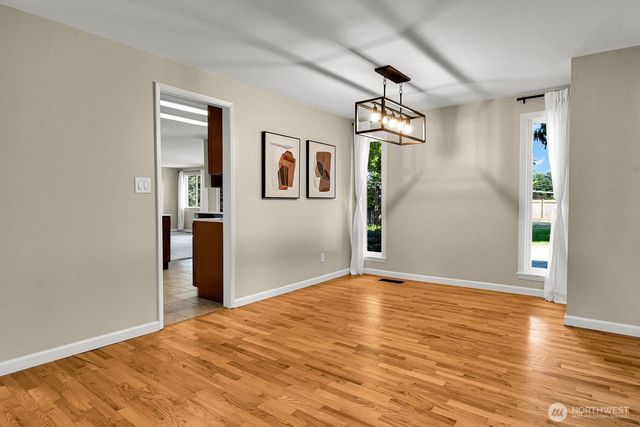 6116 123rd Avenue NE, Kirkland, WA 98033