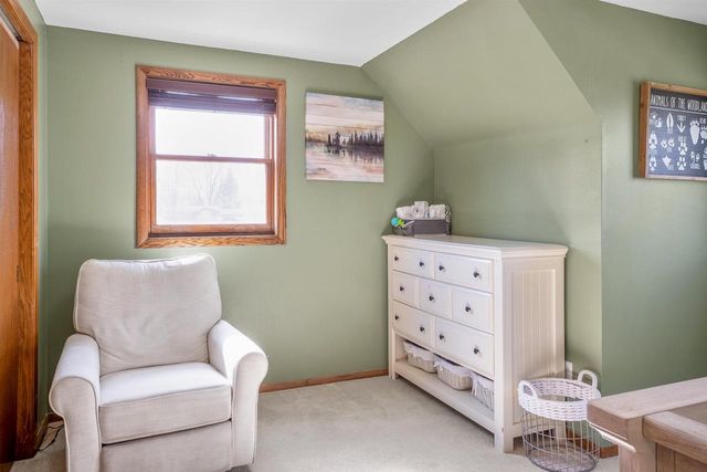3033 E CANARY STREET, Appleton, WI 54915