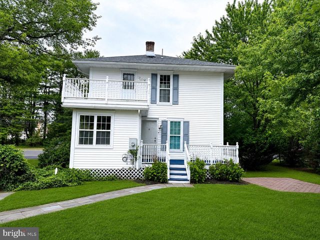 908 UNION MILL RD, Mt Laurel, NJ 08054
