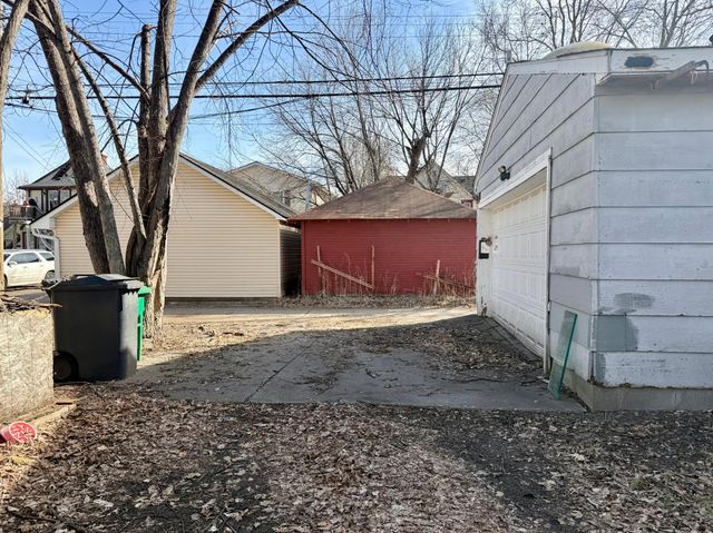 3906 Emerson Avenue N, Minneapolis, MN 55412