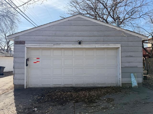 3906 Emerson Avenue N, Minneapolis, MN 55412