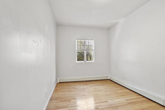 30 High St, Chelsea, MA 02150