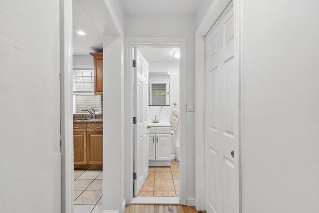 30 High St, Chelsea, MA 02150