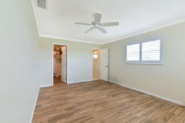 118 SW 15TH Court, Boynton Beach, FL 33426