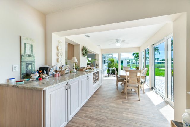 118 SW 15TH Court, Boynton Beach, FL 33426