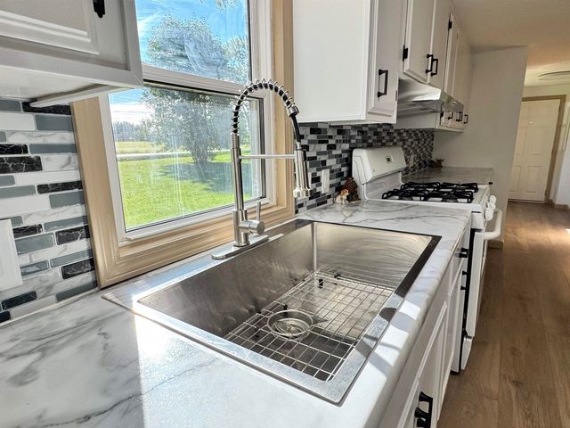 11389 N Lewis Road, Clio, MI 48420